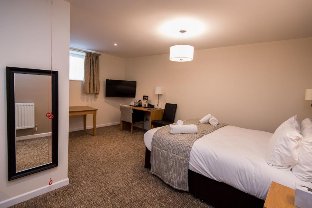 Hotel The Wellington Brecon Exterior foto